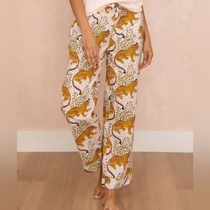NWT Printfresh cropped pajama pants in Bagheera sz Medium